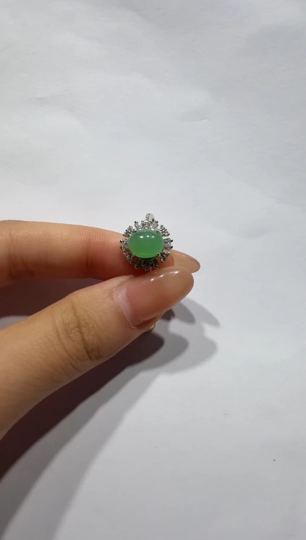 银S925镶嵌戒指翡翠925银镶缅甸A货翡翠戒指