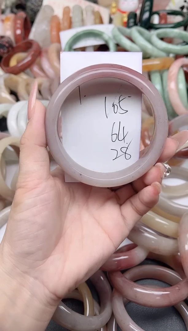 未镶嵌手镯石英质玉105