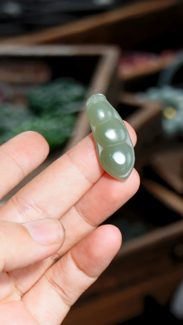 和田玉未镶嵌颈饰004