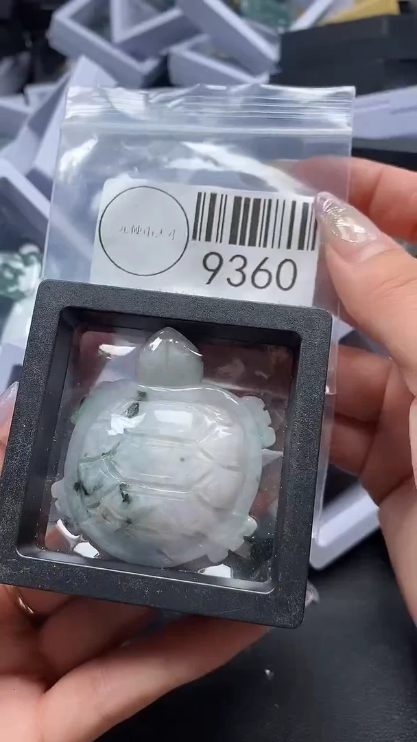 吊坠(不含链)未镶嵌翡翠9360