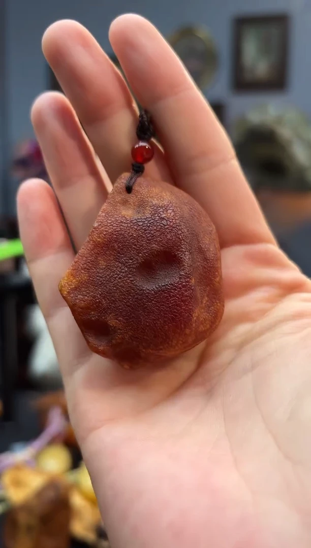 琥珀颈饰未镶嵌吊坠