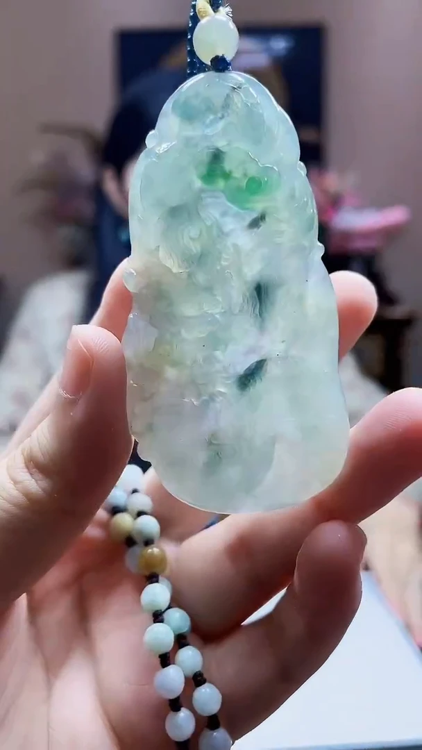 未镶嵌定制翡翠吊坠75
