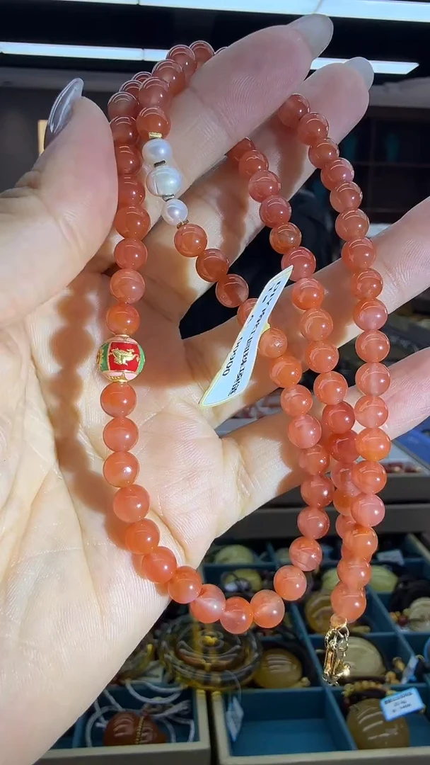 颈饰未镶嵌南红玛瑙285秒拍号 假一罚三