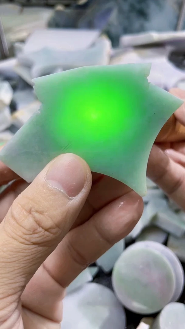 裸石翡翠翡翠A货板料