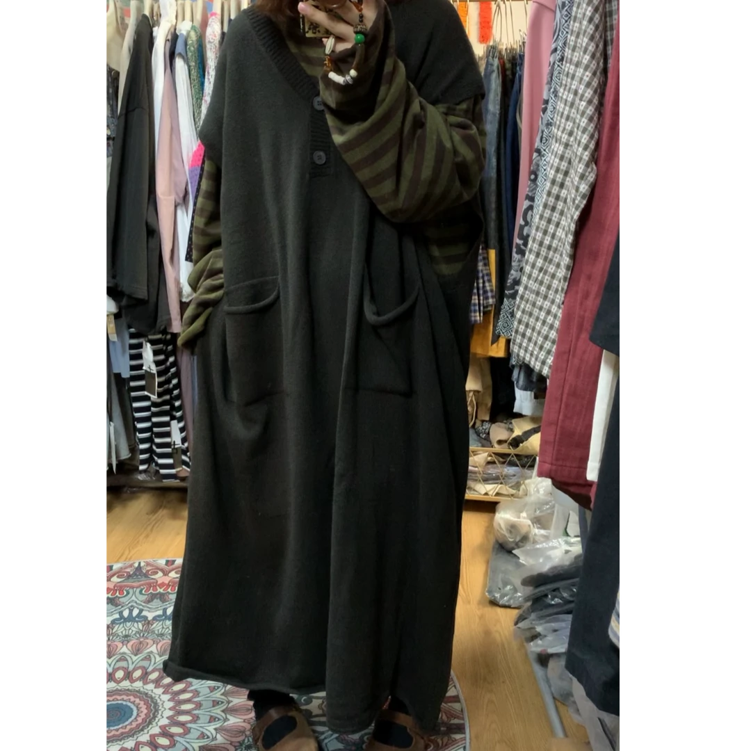 慵懒风中长款针织马甲连衣裙毛衣裙
