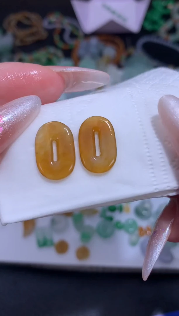 未镶嵌定制翡翠一对方糖