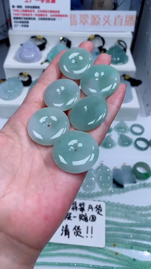 翡翠未镶嵌颈饰吊坠团购多样性发一件