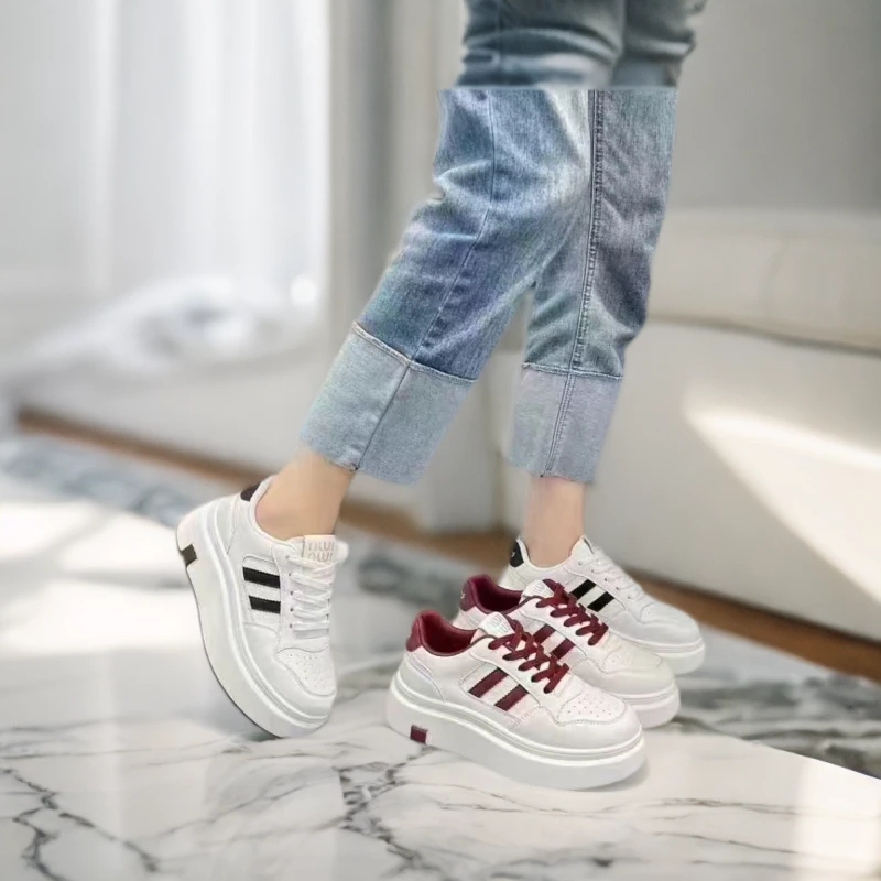 2025春款时尚休闲百搭小白鞋