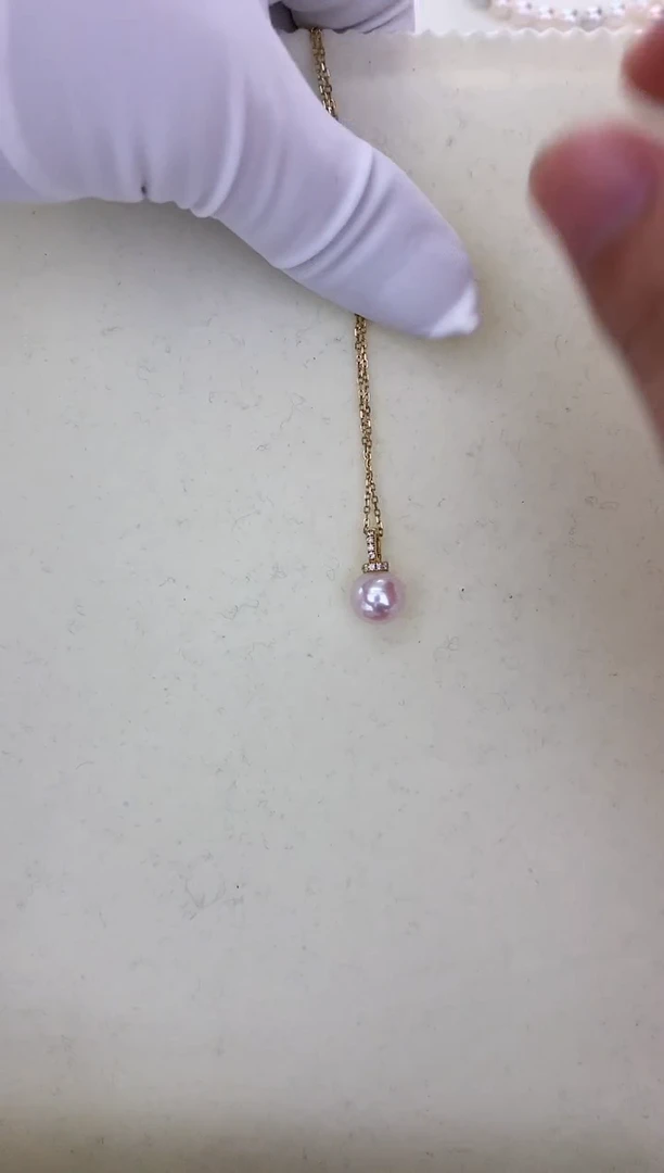 【闪购商品】海水珍珠颈饰18K金镶嵌奶嘴吊坠9-9.5（赠送银链子