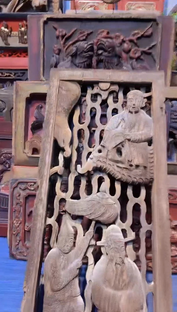 【闪购商品】香樟木老木雕老物件花板