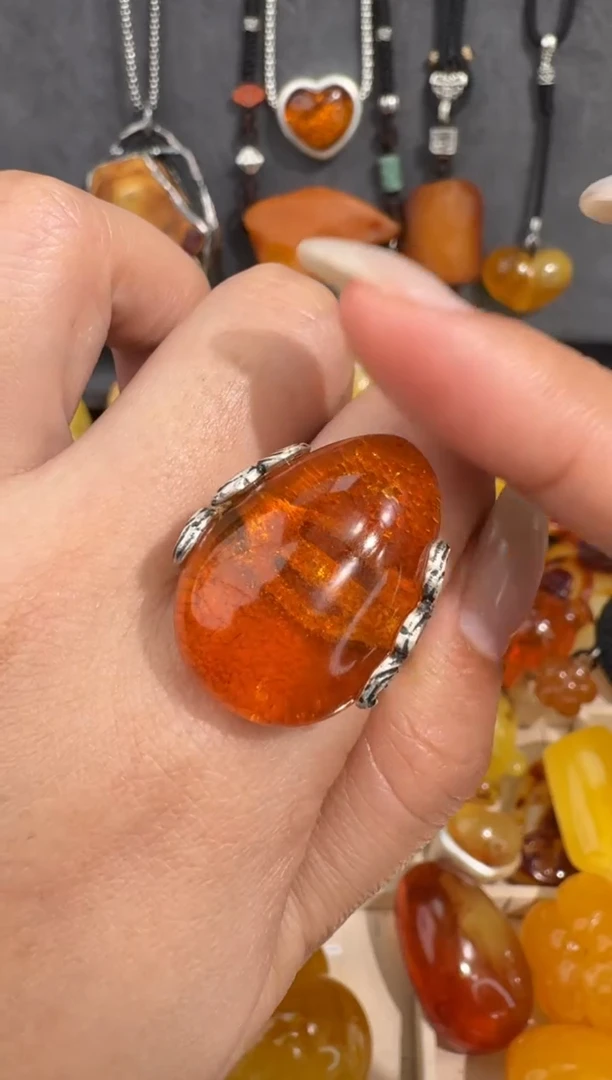 裸石琥珀未镶嵌琥珀