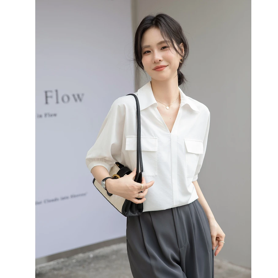 【精致工装】夏季v字领衬衣女中袖通勤职业套头宽松百搭垂感白衬衫