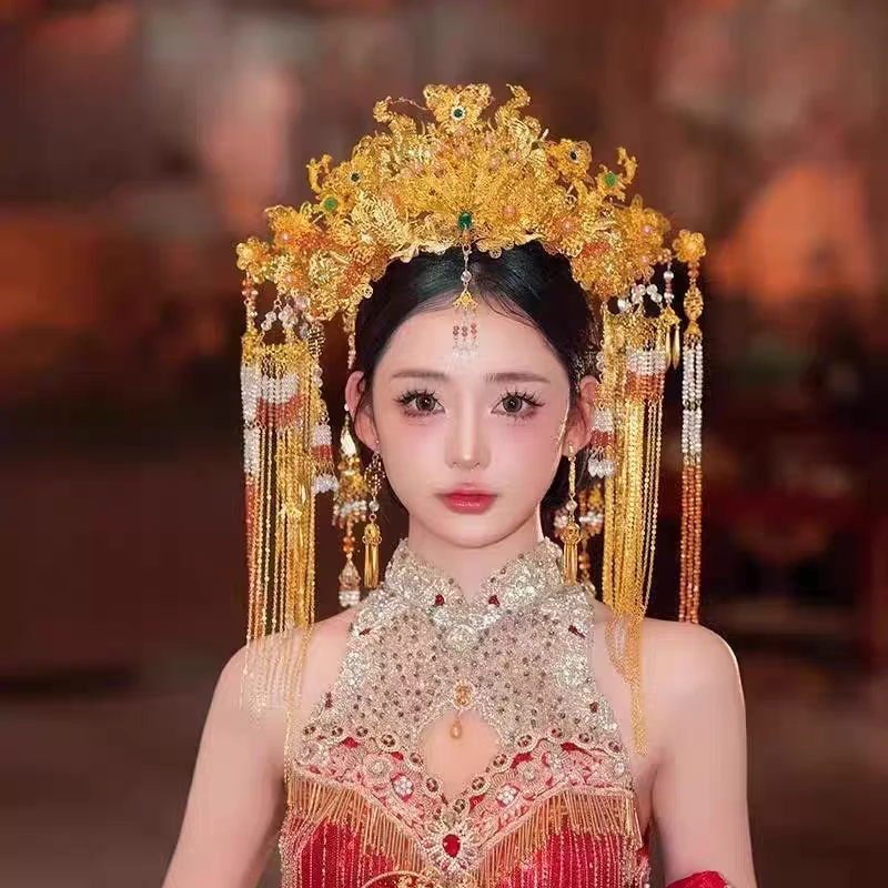 z8191中式新娘头饰重工奢华金色流苏凤冠古装龙凤褂新娘头饰