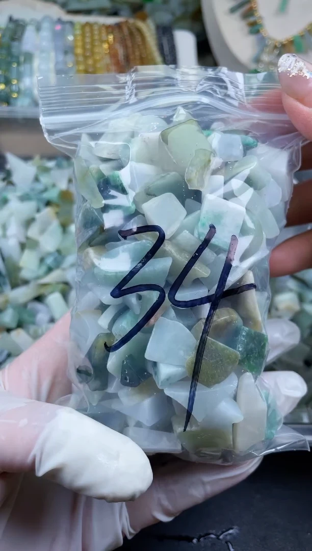 【闪购商品】翡翠颈饰未镶嵌天然翡翠边角小号500克34