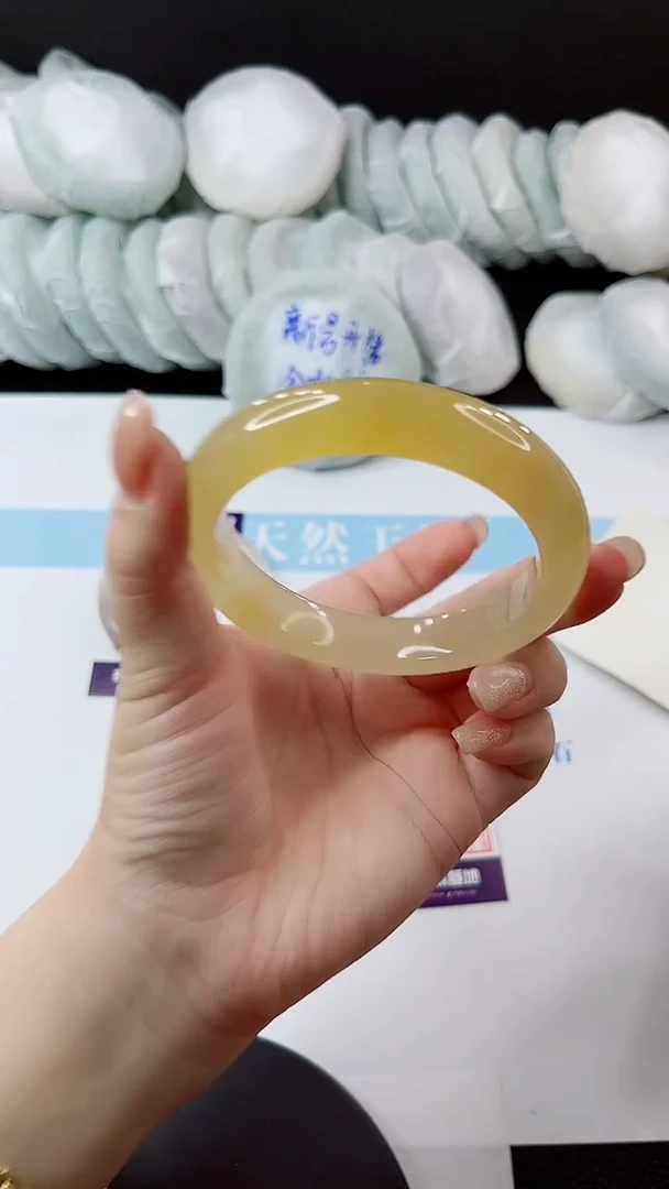 未镶嵌手镯石英质玉多样性发货L320