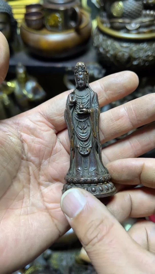 精美铜器点击下单