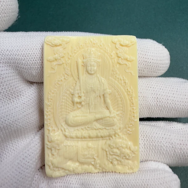 E6629天然猛犸牙雕刻牌 支持鉴定 假一罚四