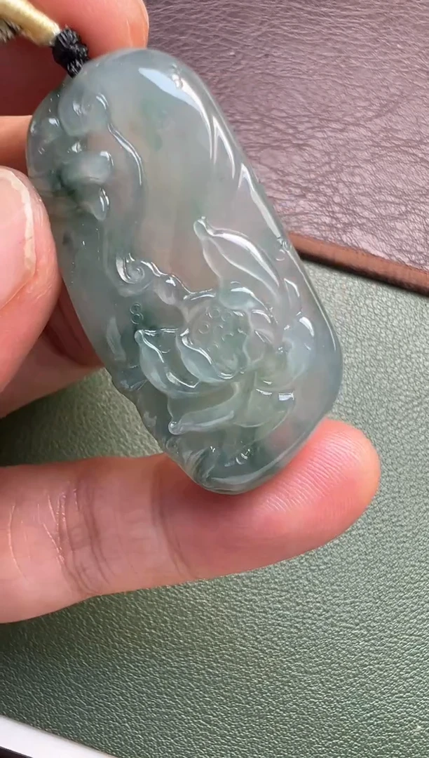 颈饰未镶嵌翡翠小***6翡翠颈饰