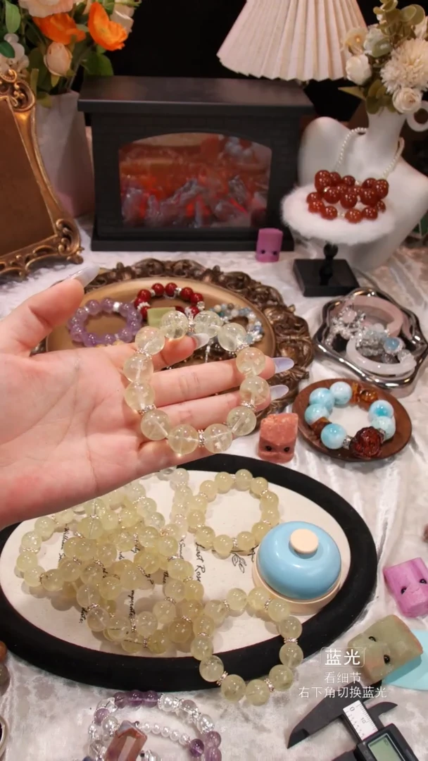 【闪购商品】水晶手链未镶嵌010多样性发货 发其一