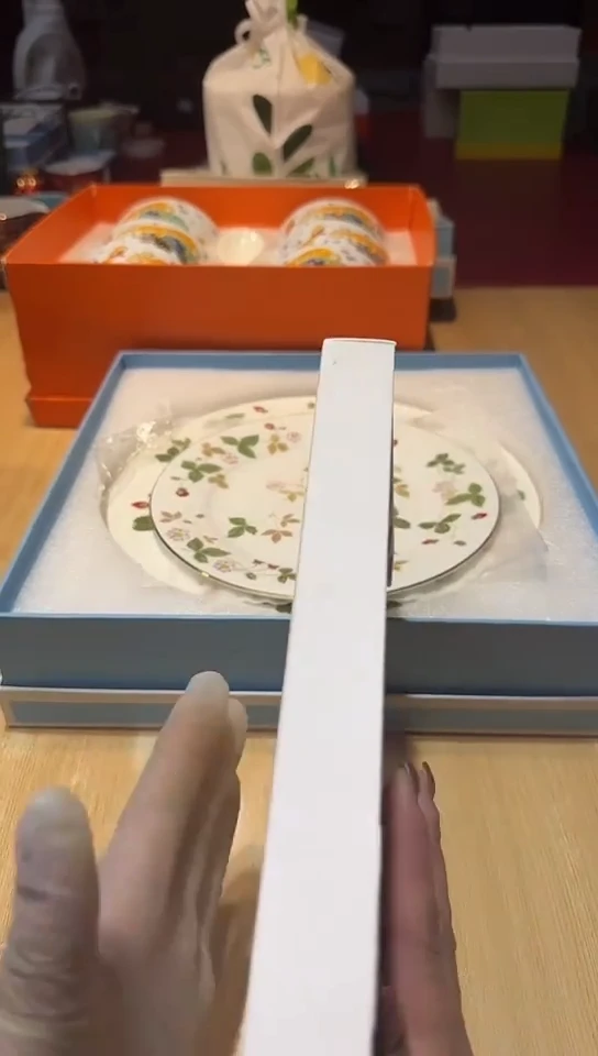 瓷片生活的本意是开心啊@@1