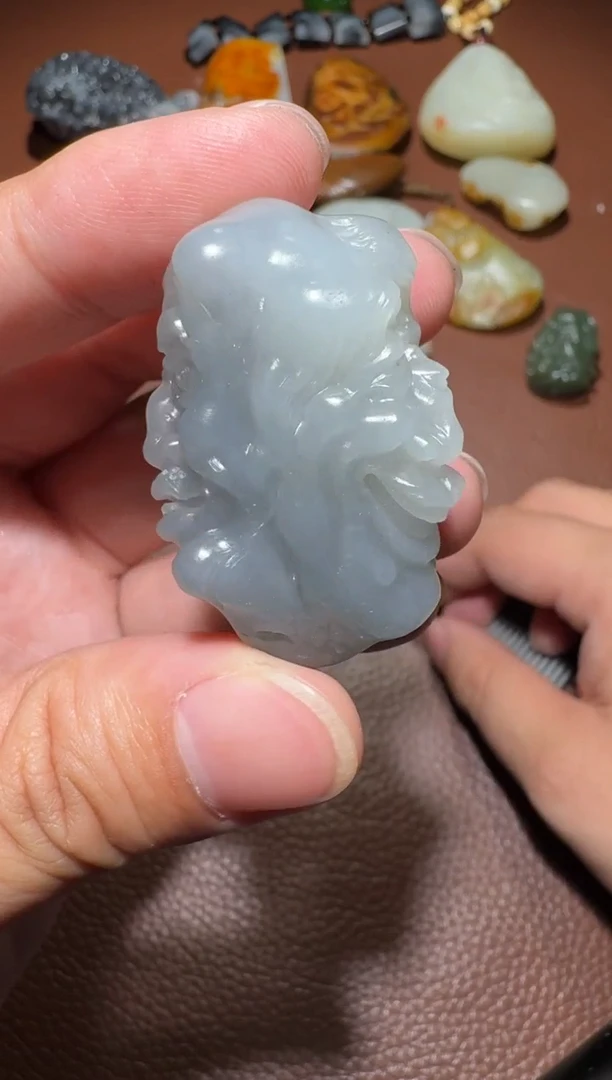 未镶嵌和田玉挂件绝*子和田玉