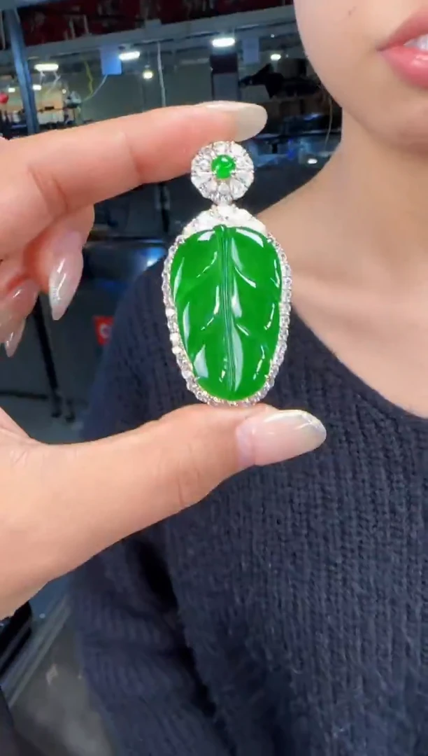 未镶嵌定制翡翠翡翠吊坠145