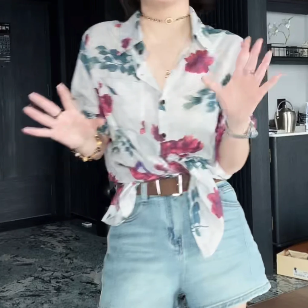 港风复古设计感碎花衬衣女2025新款夏季时尚休闲薄款减龄花衬衫