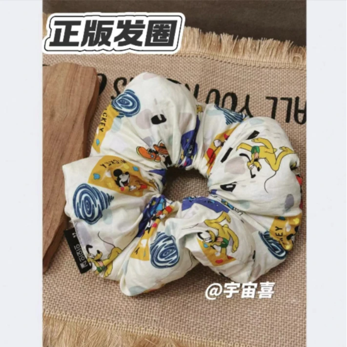M4-161【米奇涂鸦米色面包大肠发圈】单个