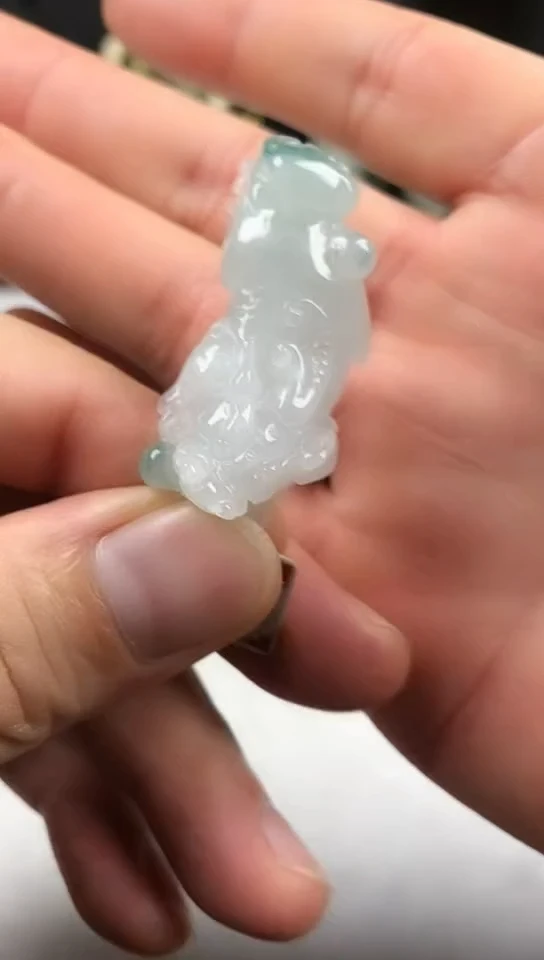 未镶嵌挂件翡翠貔貅