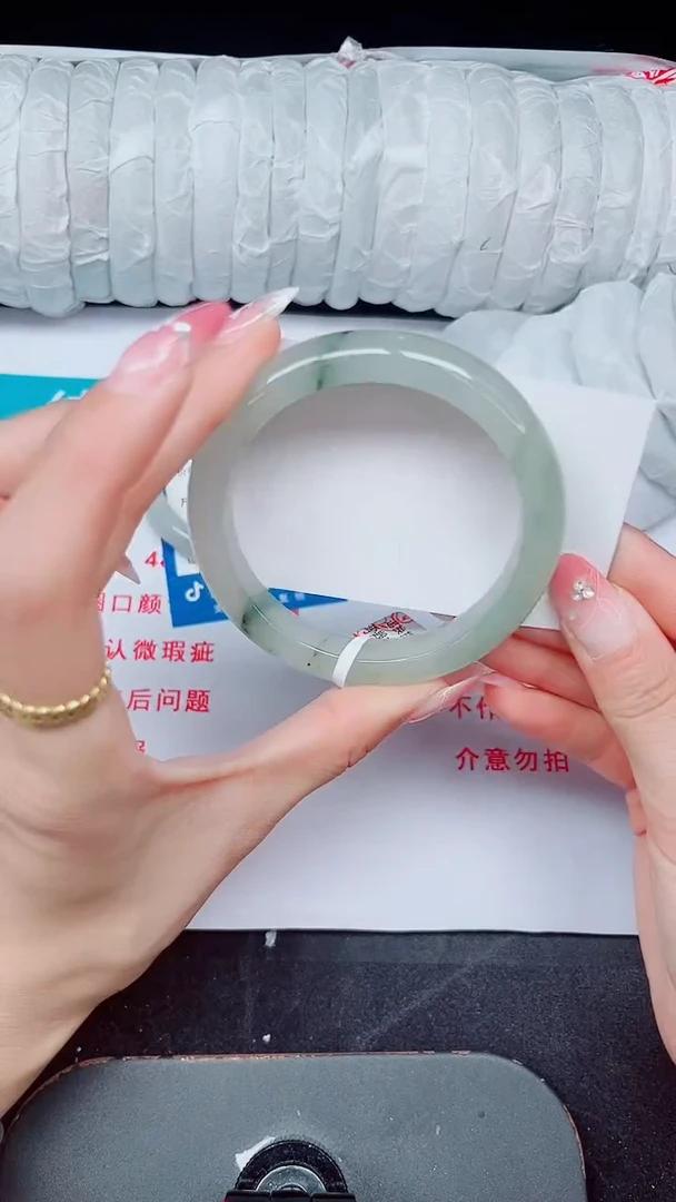 未镶嵌手镯石英质玉496-59/60