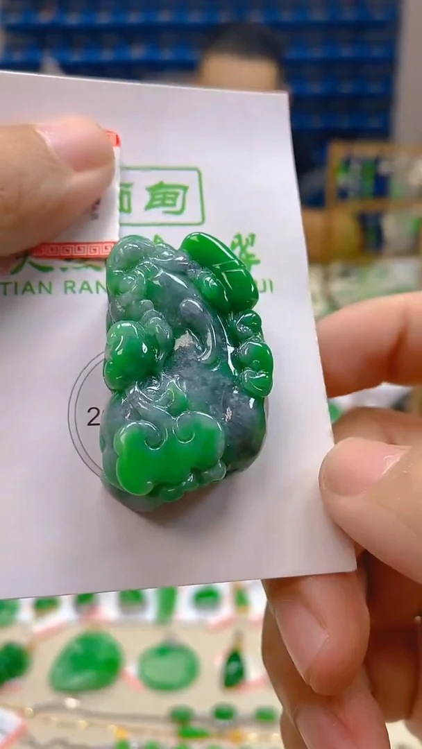 颈饰未镶嵌翡翠新号开播 全场乱卖