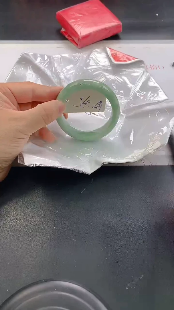 未镶嵌手镯翡翠49