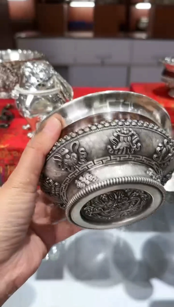 ****水银手工精工錾刻八宝木包银碗