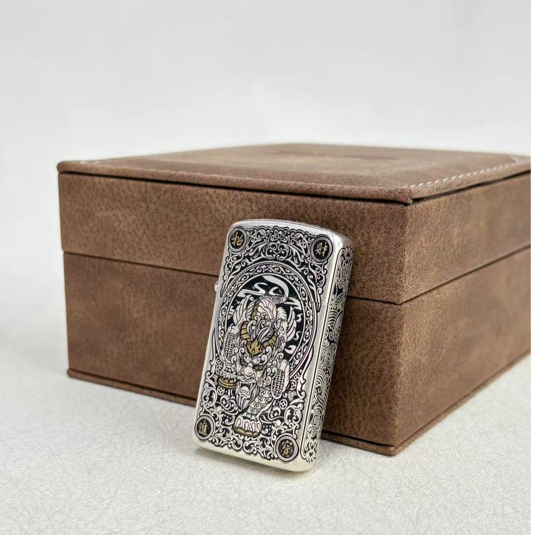 ZIPPO/之宝1606-纤巧盔甲银金双色貔貅防风实用打火机DYJ1