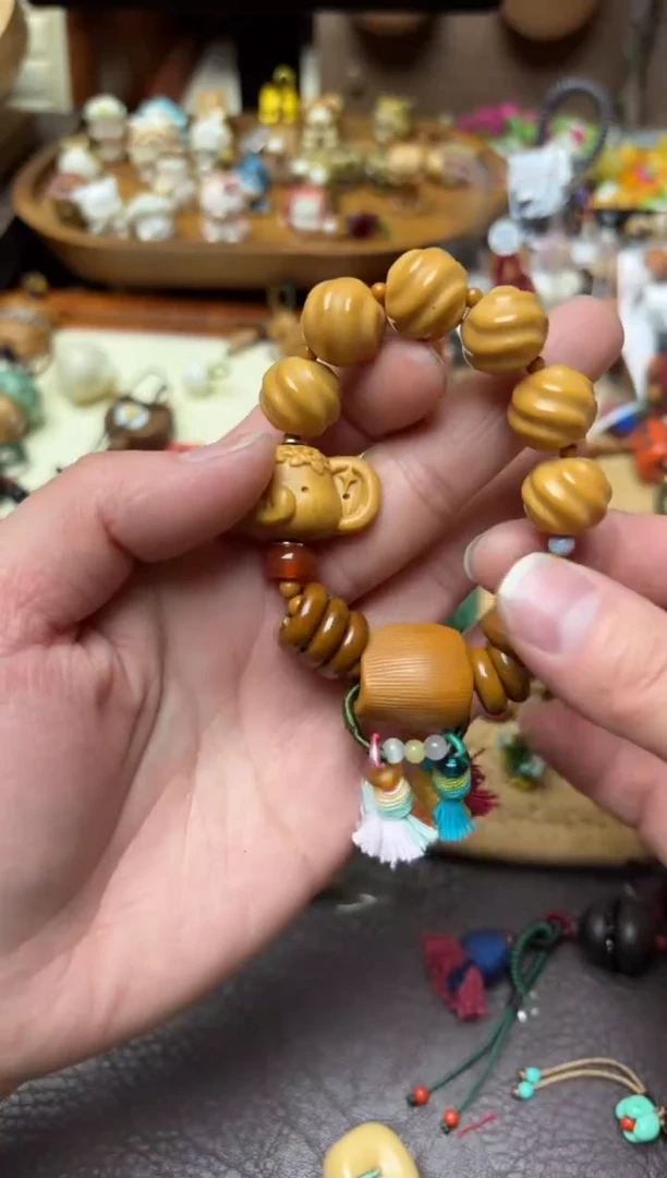 把件猴头核桃卷卷酥手捻