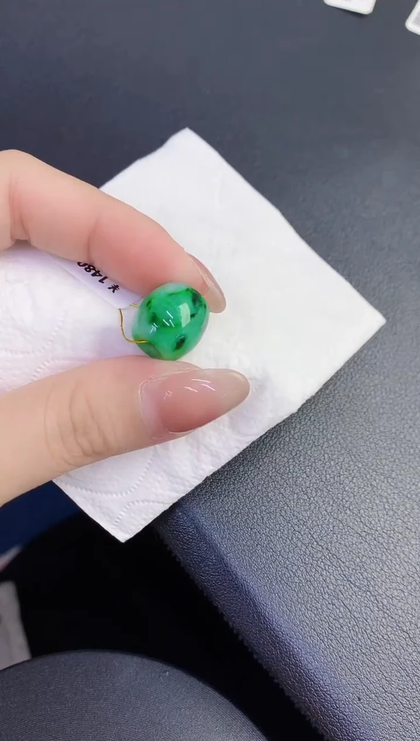 颈饰未镶嵌翡翠缅甸天然翡翠a货