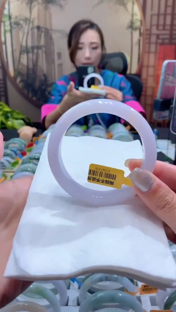 未镶嵌手镯翡翠000025875