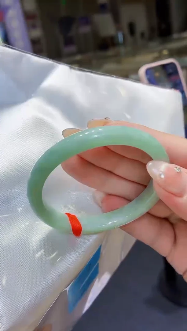 未镶嵌手镯翡翠翡翠手镯52