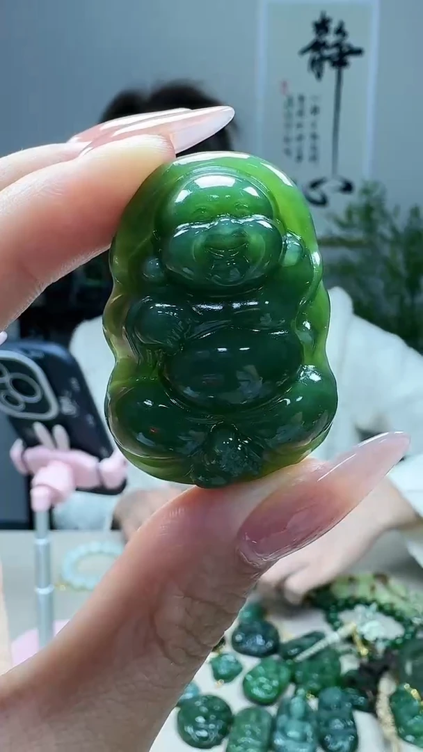未镶嵌和田玉挂件1
