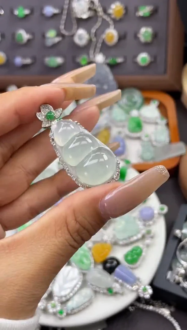 吊坠(不含链)银S925镶嵌翡翠吊坠