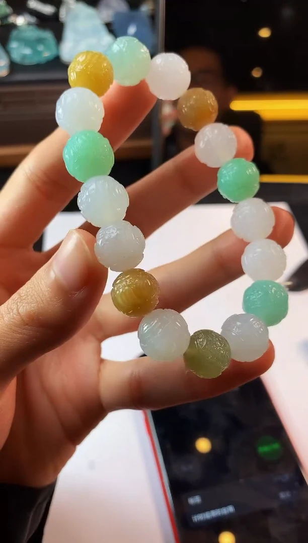 未镶嵌定制翡翠景*东5004毛货不退不换