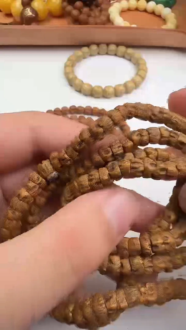 柏香籽/百香籽手串s****l百香