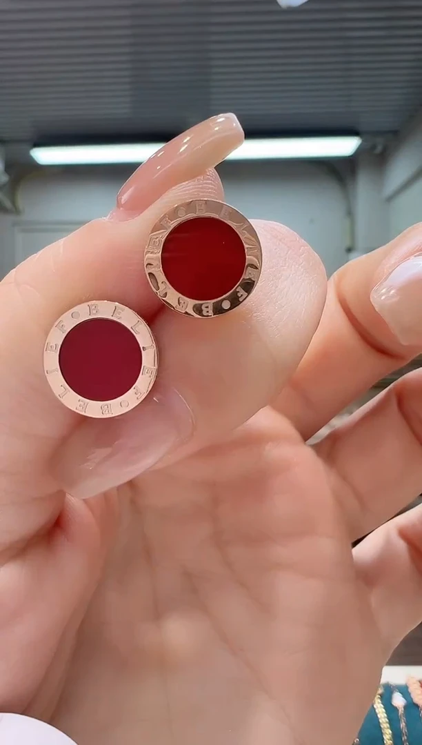 【闪购商品】玛瑙/玉髓耳钉18K金镶嵌红饼耳钉K红