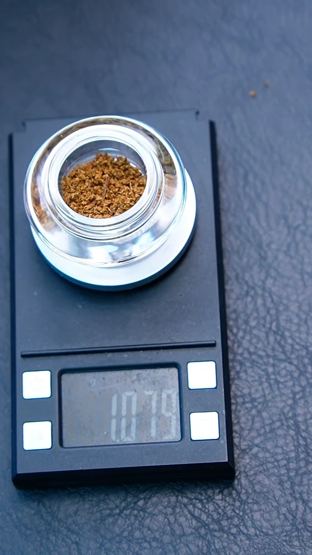 沉香碎屑沉香菩萨棋奇楠种香粉1克装