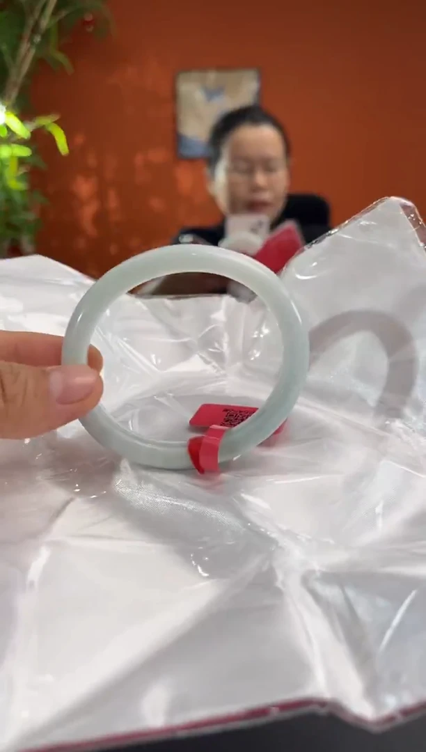 未镶嵌手镯翡翠2 52