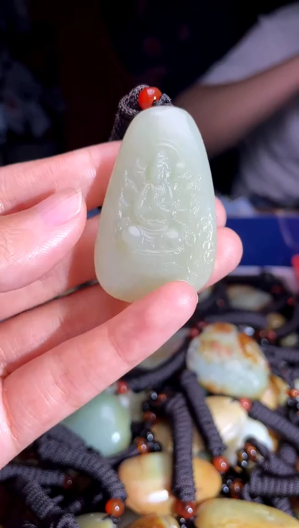 和田玉未镶嵌挂件1