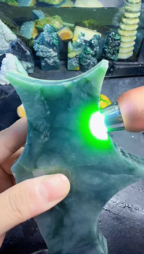 颈饰未镶嵌翡翠0*@ 天然翡翠024