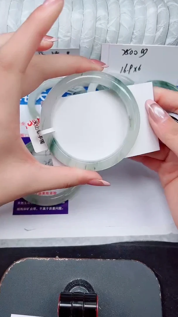 未镶嵌手镯石英质玉99-57/58