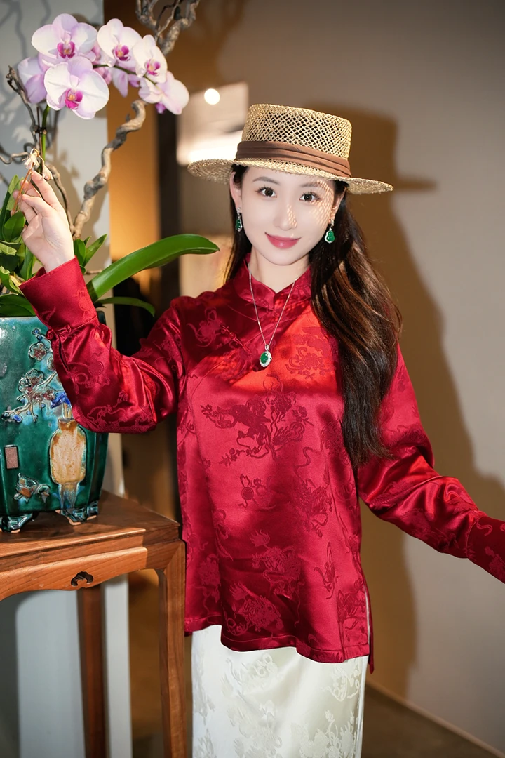 蓝大【涟漪​​痕​​】桑蚕丝简约长袖上衣5494