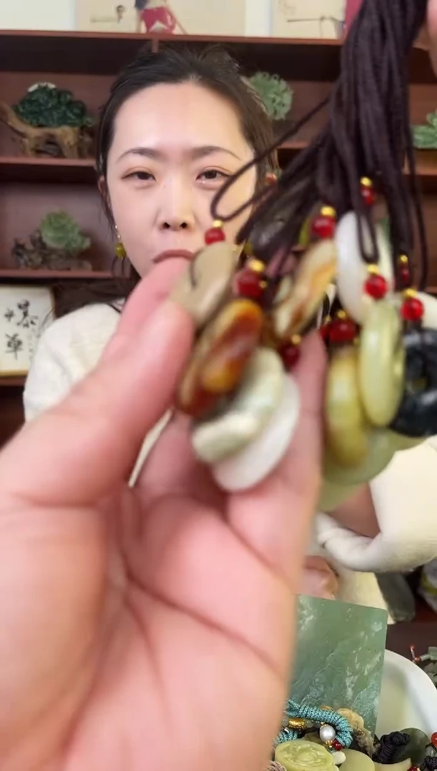 未镶嵌蛇纹石玉颈饰多样性发货拍一发一